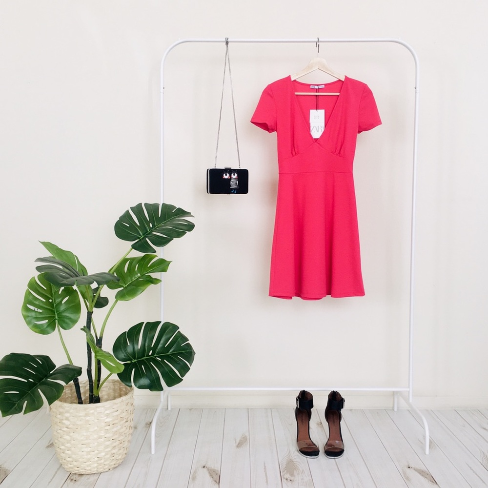 Zara Fuschia Short V-neck Dress NWT Size Small - Picture 7 of 7